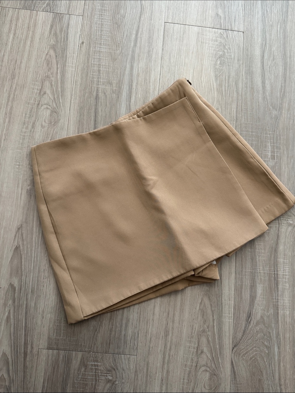 NWOT Tan Mini Skort, S